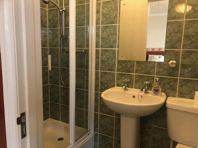 סליסבורי The Edwardian Lodge Guest House מראה חיצוני תמונה