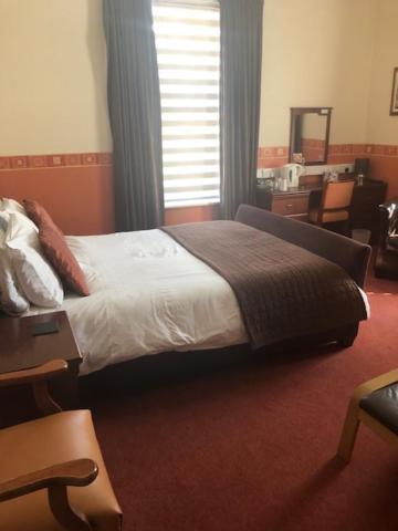 סליסבורי The Edwardian Lodge Guest House מראה חיצוני תמונה